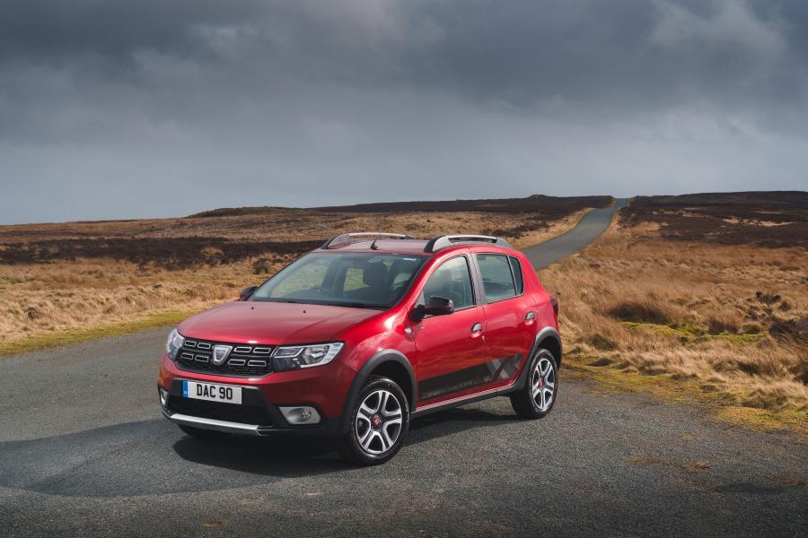  Dacia Sandero Stepway Techroad 2019 года  (UK) (фото 5 из 35)